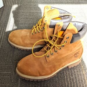Men's Timberland Boots. Size 11